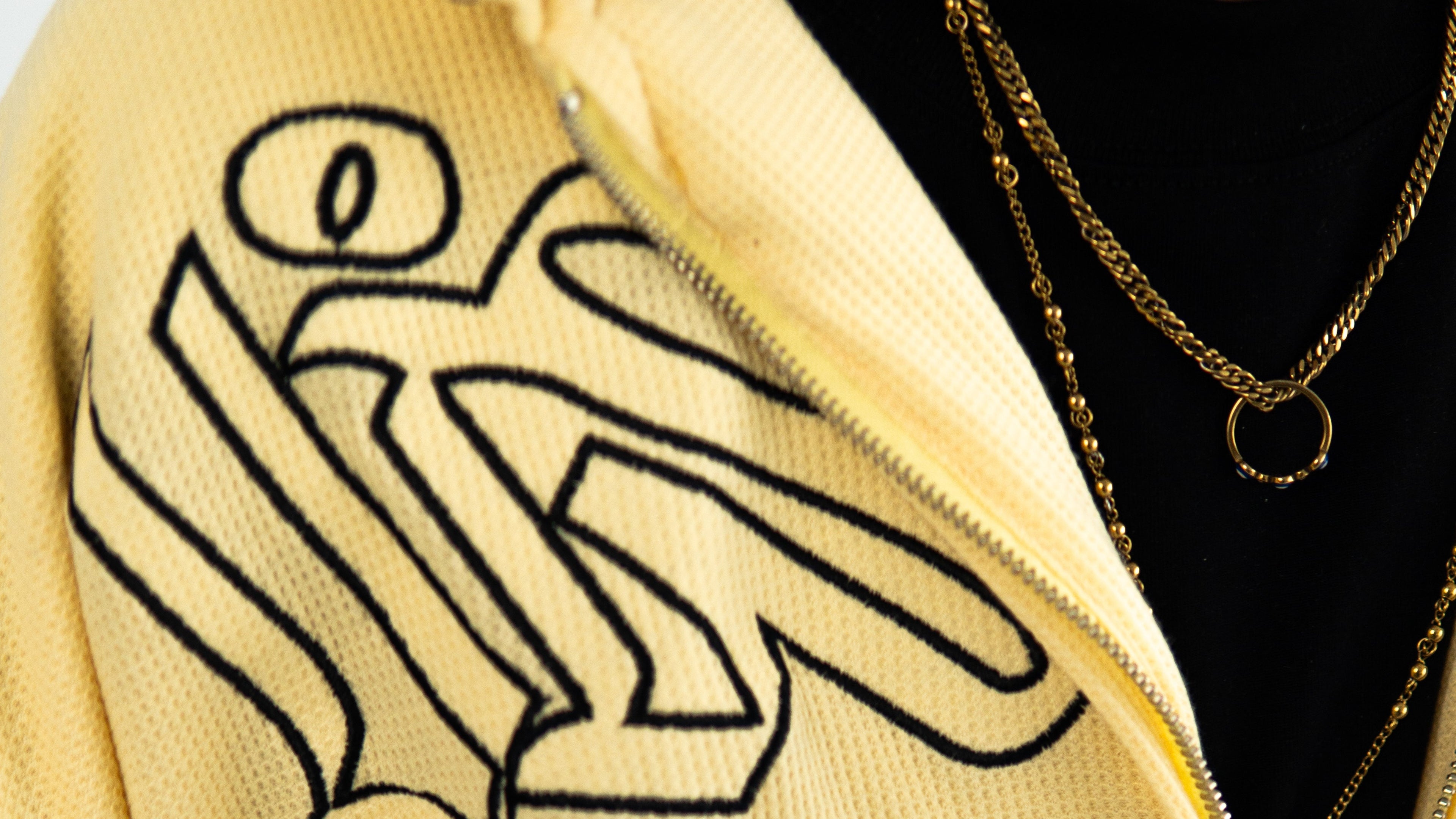 YELLOW ZIP HOODIE IGNITE