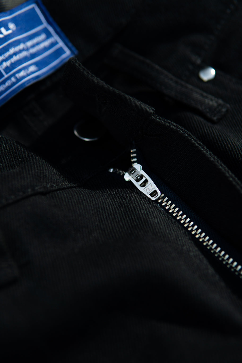 RIVET CARPENTER PANT