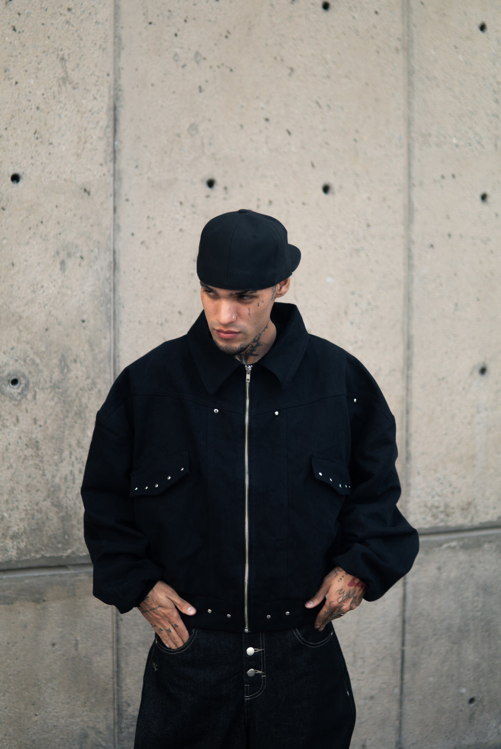 RIVET BLACK DENIM JACKET