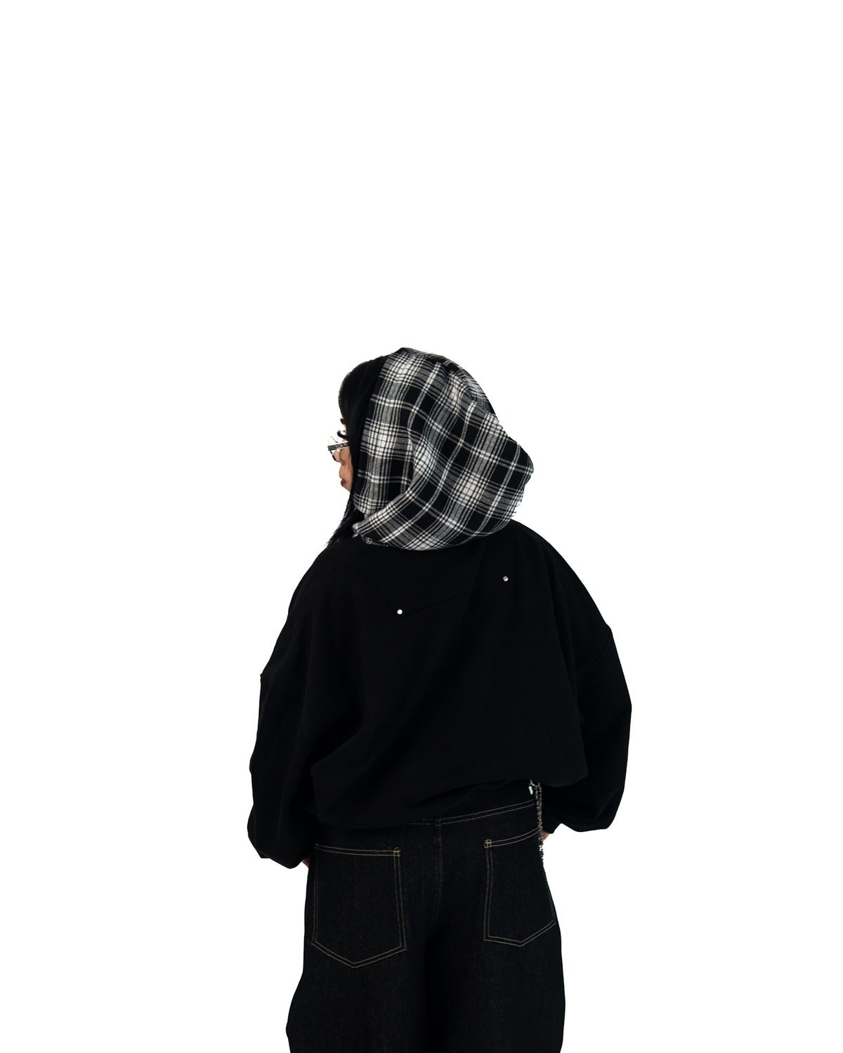RIVET FRACTURE HOODIE